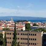 Apartment Kineski Zid